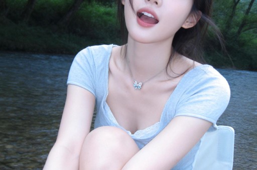 父母是清华教授因拍被前夫家暴如今再不让女儿进娱乐圈