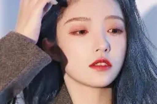 “沪阿姨退休在大理”堵路打人母慈子孝人设崩塌网红都怎么了